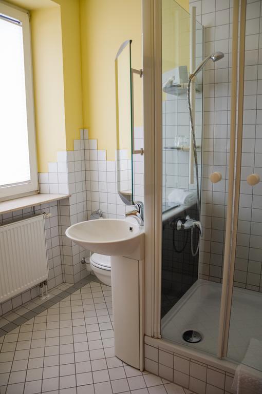 Domizil Alte Post Hotel Püttlingen Eksteriør billede